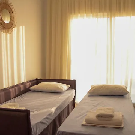 בית נופש Stegna Sunny Beach- Up Floor ארכאנגלוס